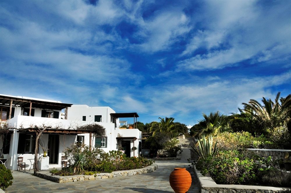 Fos Mykonos *